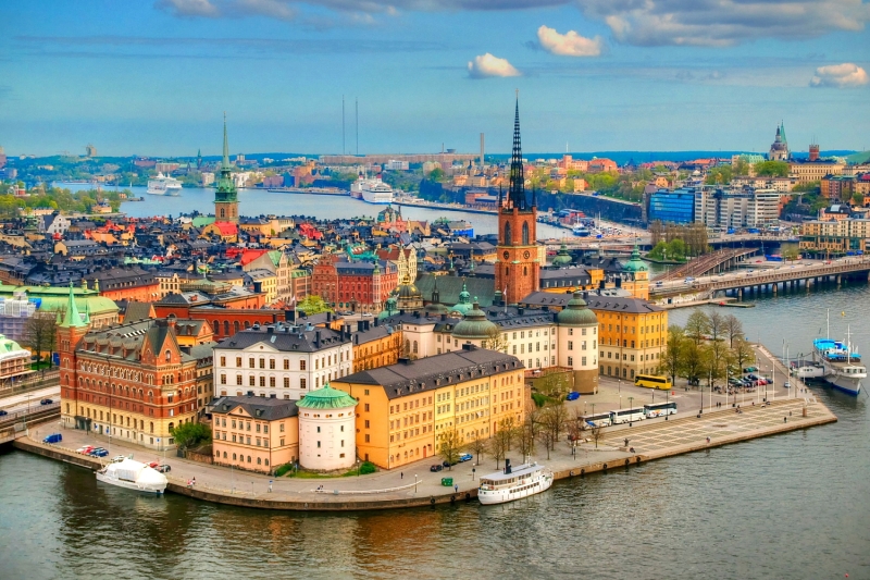 Fiordos Espectacular y Estocolmo