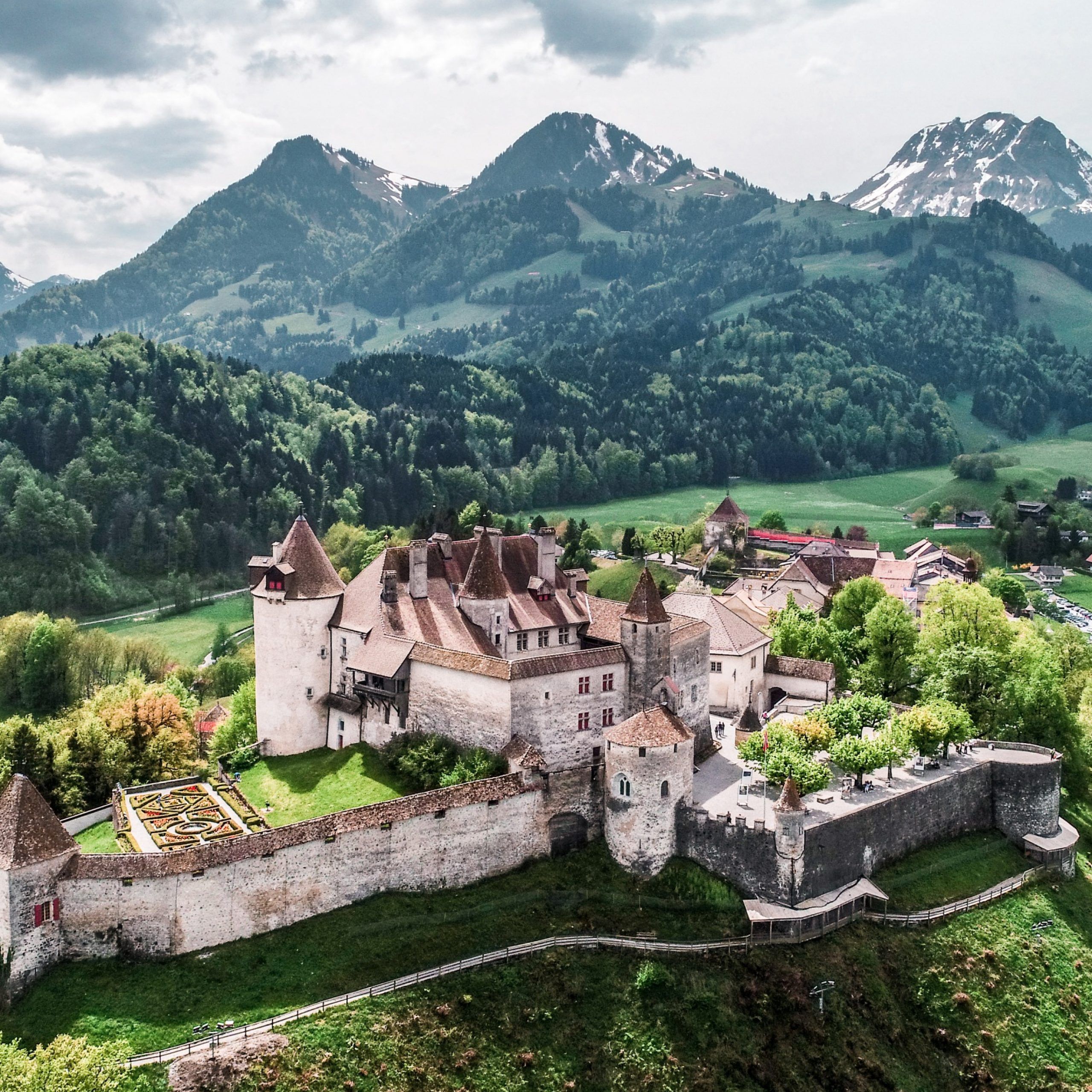 Día 5 · Lucerna - Valle de Lauterbrunnen - Interlaken - Lucerna