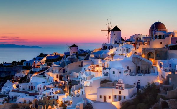 Grecia-Santorini-Mar_Egeo-Turismo-Profesorado-Educacion-Europa_249988121_48372204_1706x960