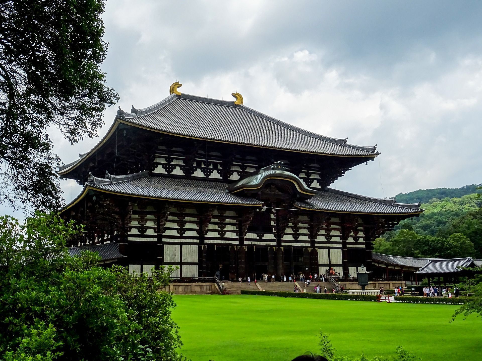 De 4 · Koyasan - Nara - Kioto
