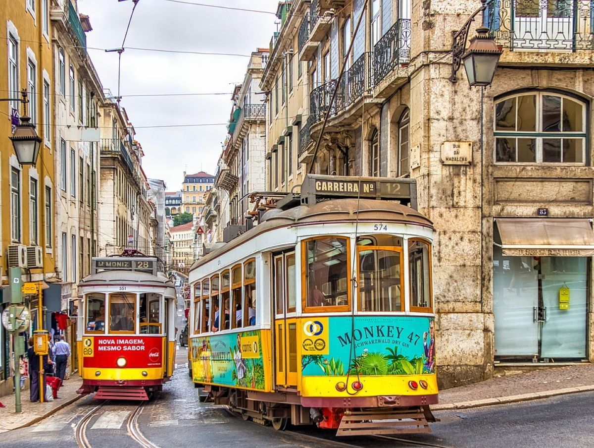 Día 2 · Lisboa (Barrio de Alfama)