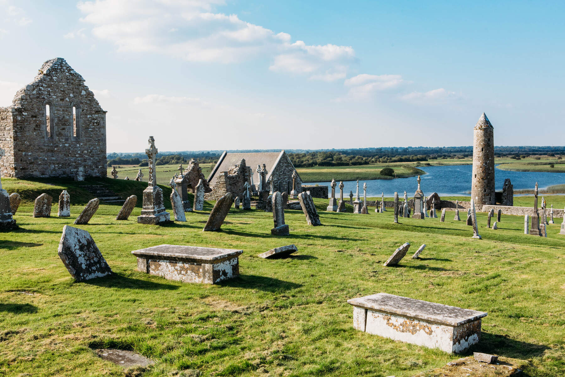 Día 8 · Área de Galway - Clonmacnoise - Dublín