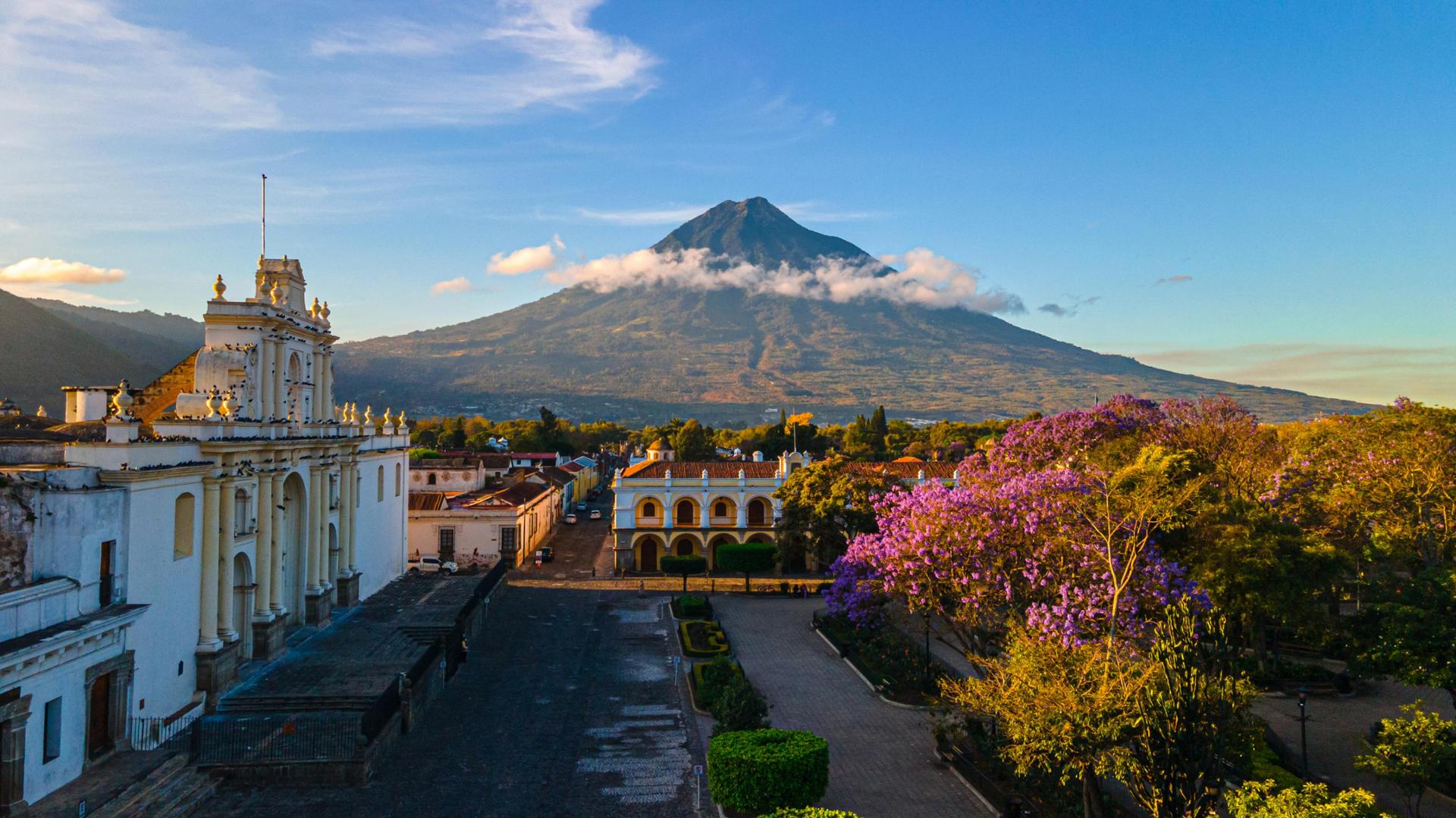 Día 2 · CIUDAD GUATEMALA, INICIALMENTE CONOCIDA COMO NUEVA GUATEMALA DE LA ASUNCIÓN – STA. CRUZ VERAPAZ