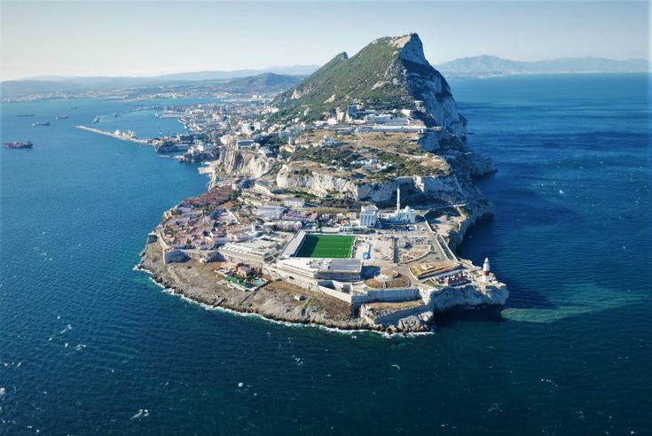 Día 3 · Excursión a Gibraltar 